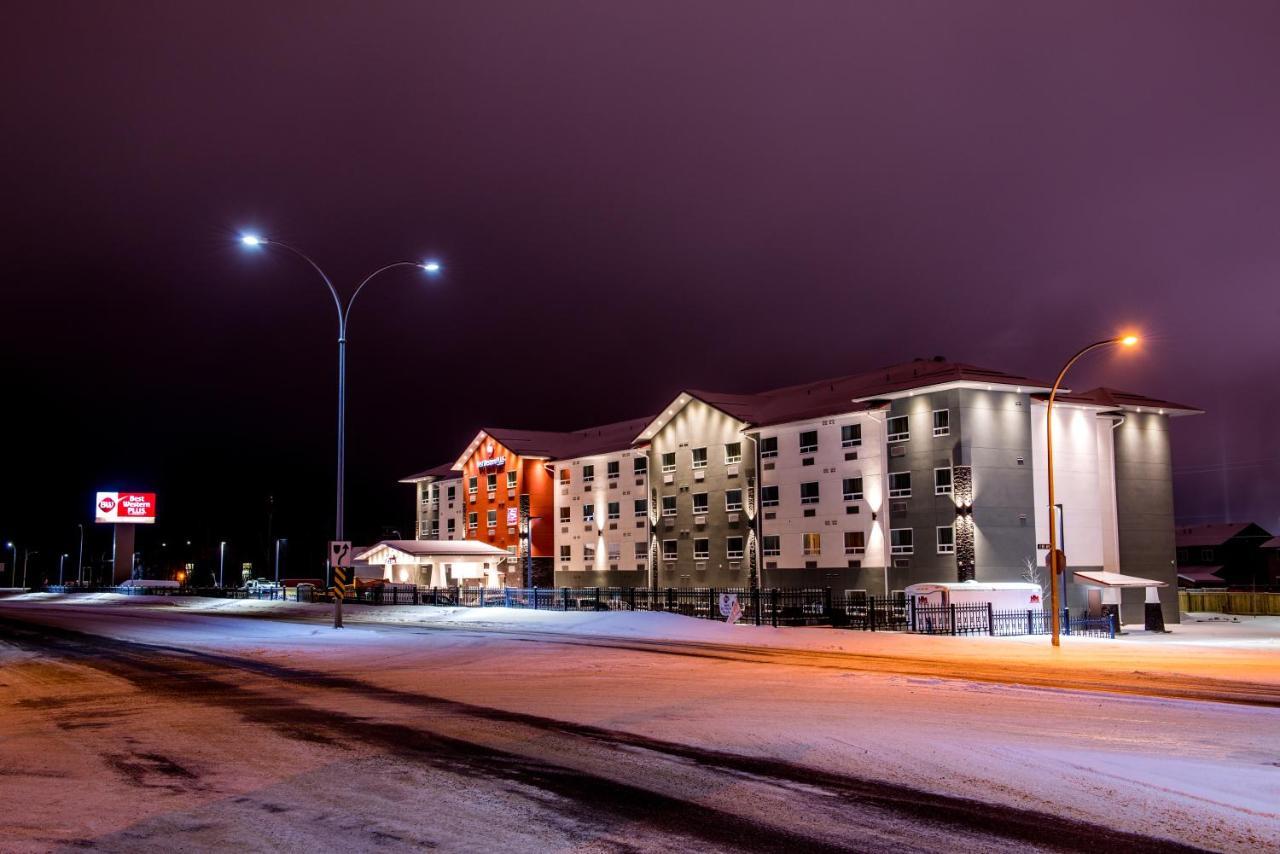 Отель Best Western Plus Chateau Fort St. John Экстерьер фото